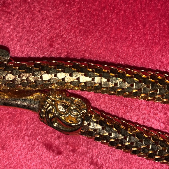 1970s DL Auld Clasping Hands Gold Tone Mesh Belt/Necklace ✨ - Picture 10 of 16